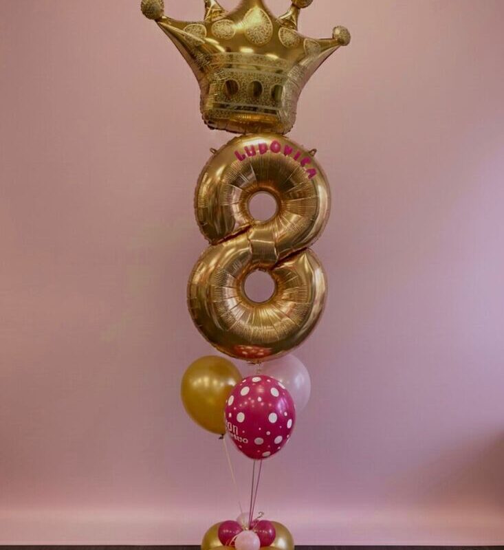 COMPOSIZIONE PALLONCINI NUMERO REGINA